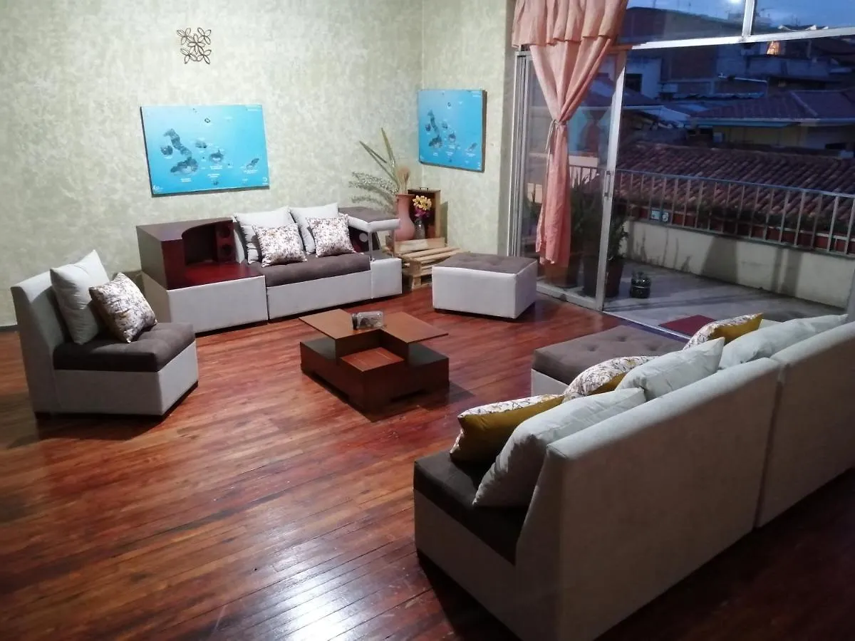 Pensión Hostal Residencial Perla Cuencana