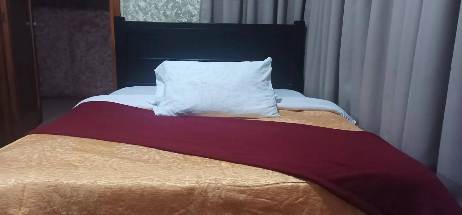 Hostal Residencial Perla Cuencana Pensión Cuenca