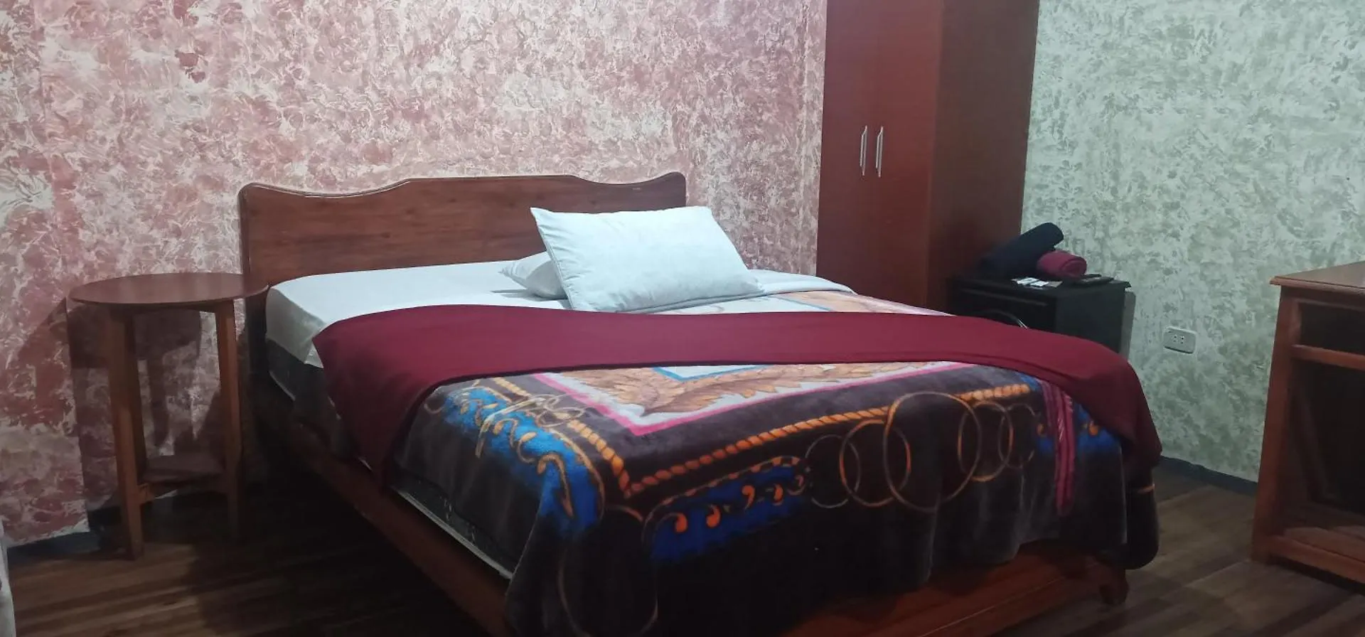 Hostal Residencial Perla Cuencana Cuenca
