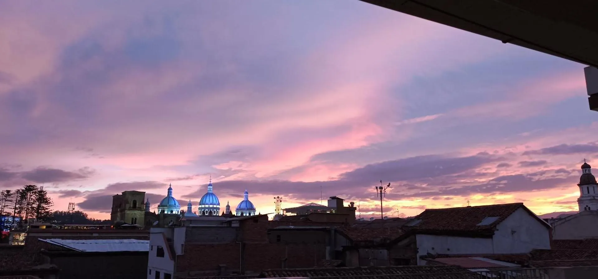 Pensión Hostal Residencial Perla Cuencana