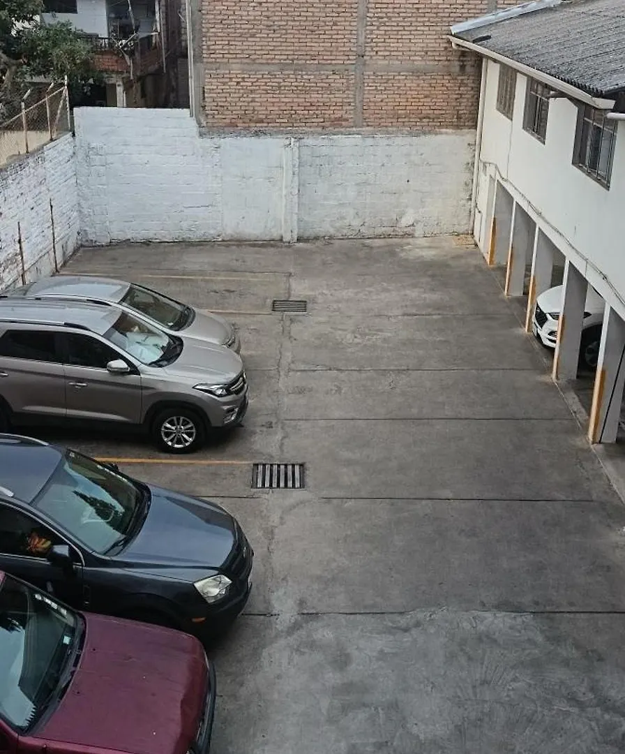 Pensión Hostal Residencial Perla Cuencana