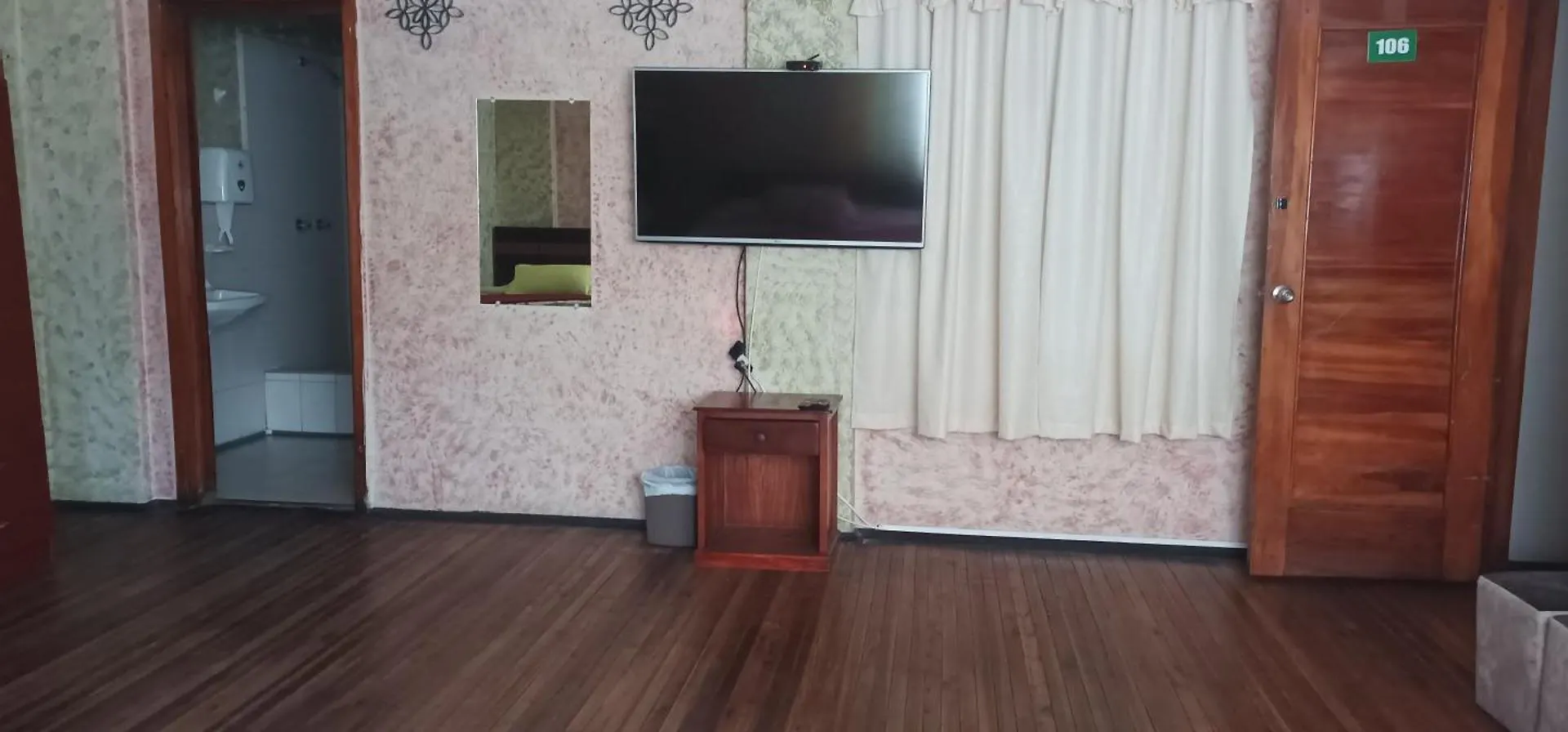 La Perla Cuencana Hostal 0*, كوينكا