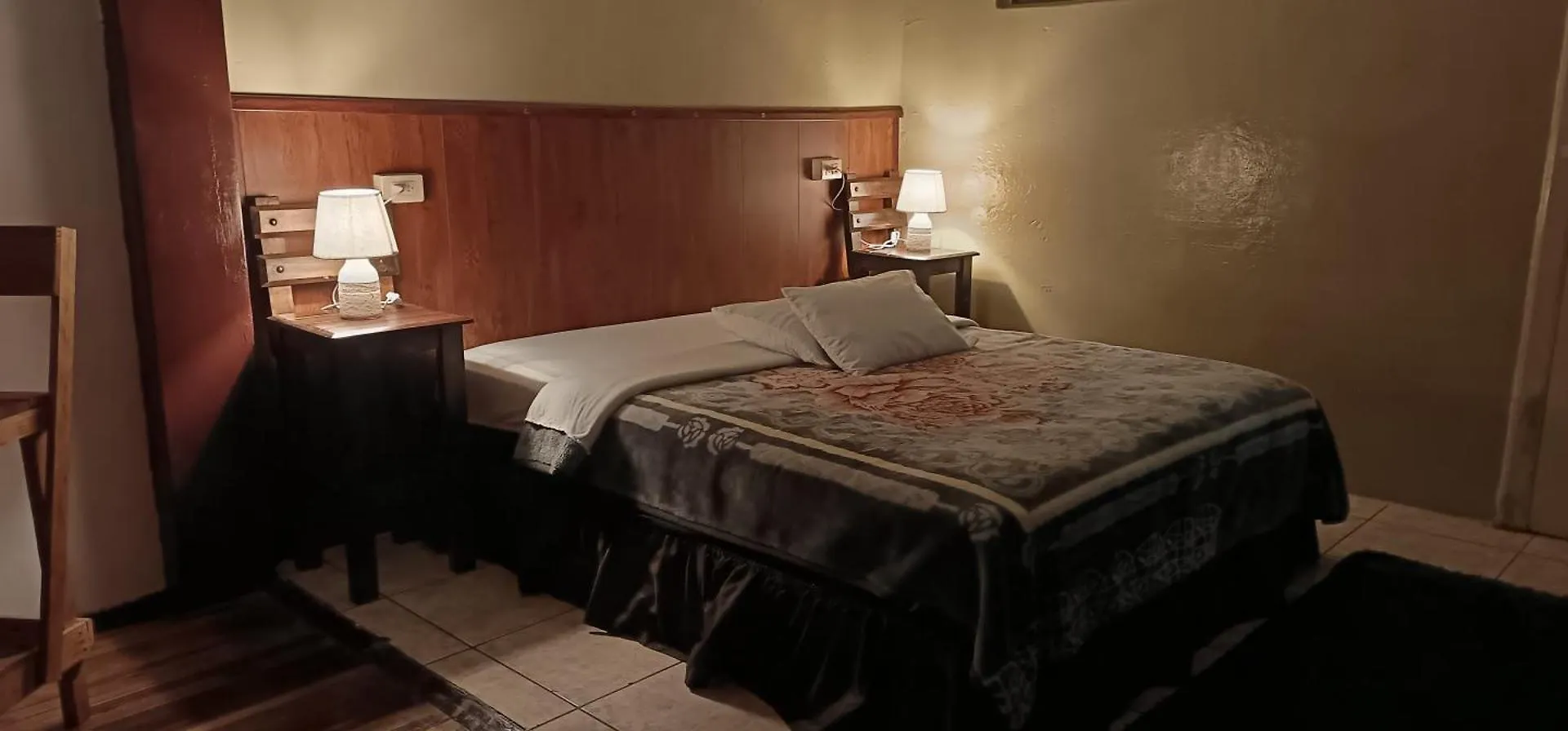 بيت ضيافة La Perla Cuencana Hostal